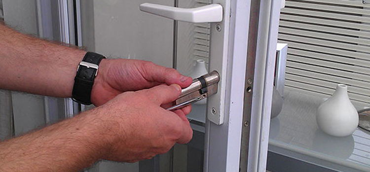Commercial Door Lock Repair in Fillmore